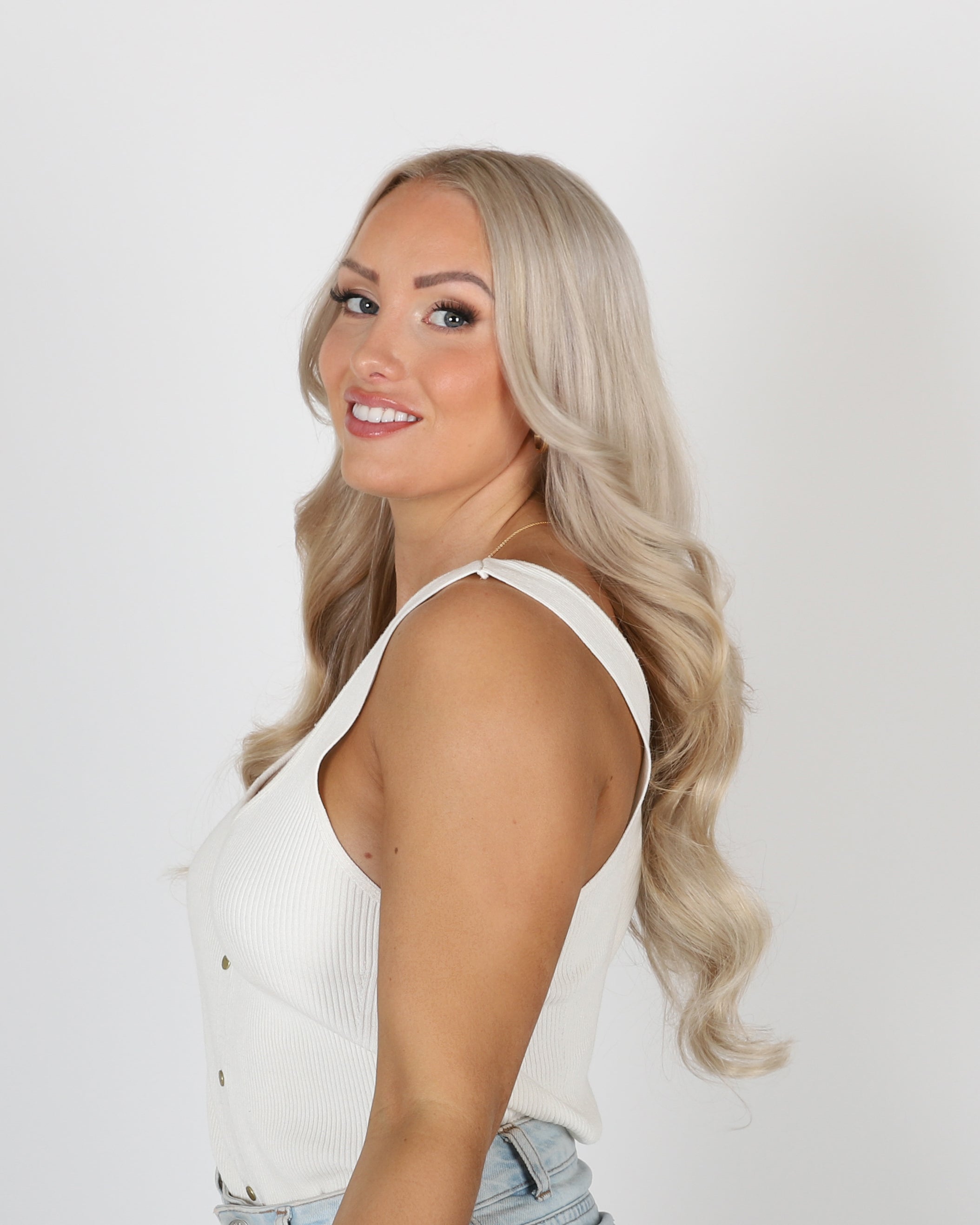 20" Seamless Clip-Ins (180g) - Pearl Blonde
